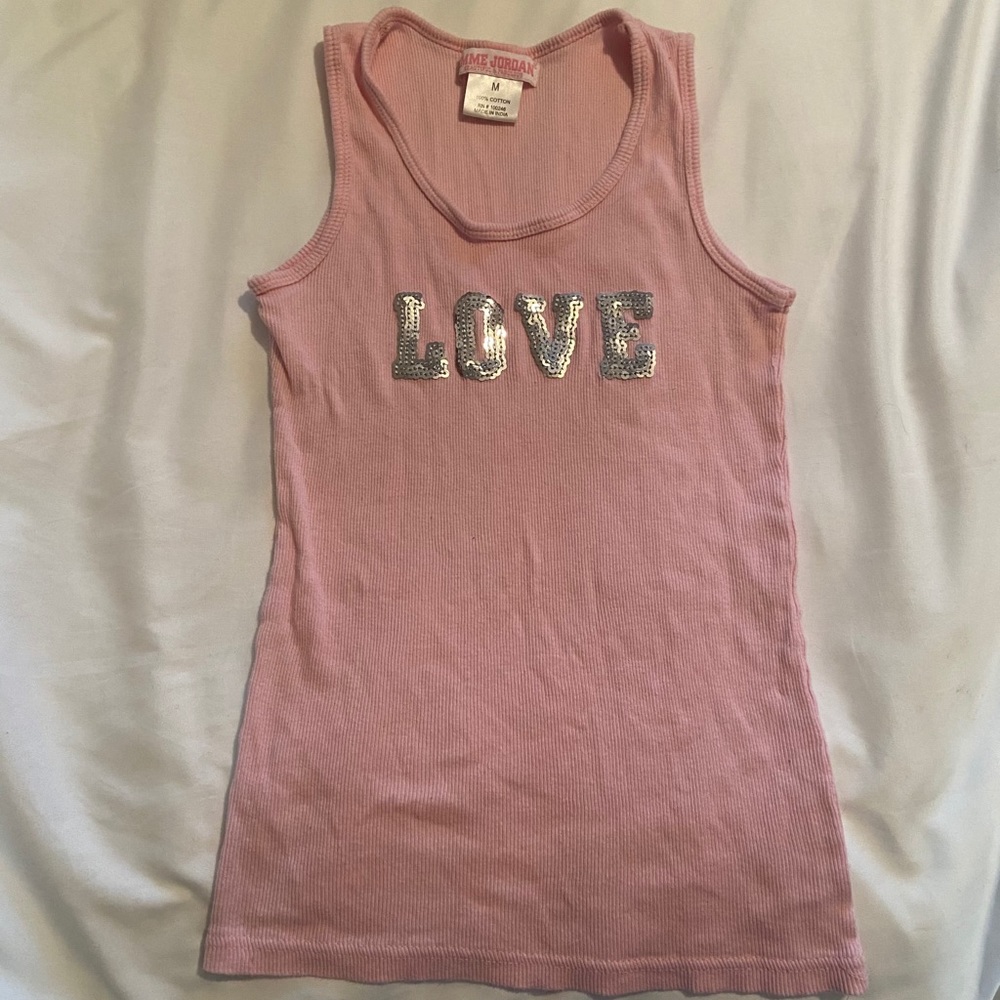 Pink tank top